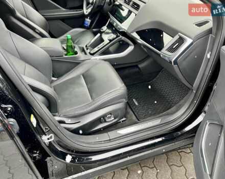 Черный Ягуар I-Pace, объемом двигателя 0 л и пробегом 116 тыс. км за 23990 $, фото 25 на Automoto.ua