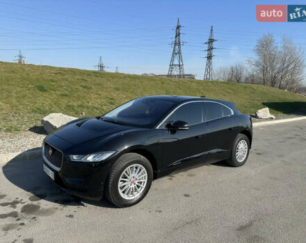 Черный Ягуар I-Pace, объемом двигателя 0 л и пробегом 93 тыс. км за 25000 $, фото 1 на Automoto.ua