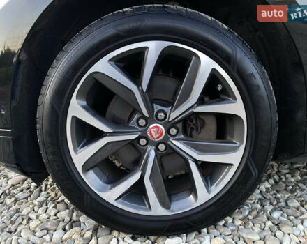 Черный Ягуар I-Pace, объемом двигателя 0 л и пробегом 120 тыс. км за 25900 $, фото 35 на Automoto.ua