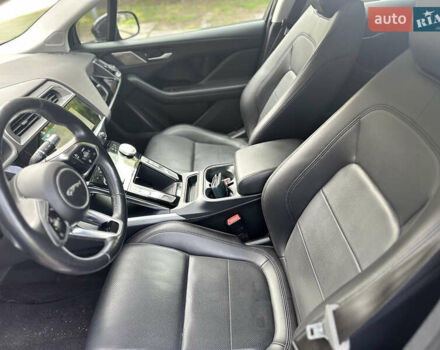 Черный Ягуар I-Pace, объемом двигателя 0 л и пробегом 187 тыс. км за 27000 $, фото 13 на Automoto.ua