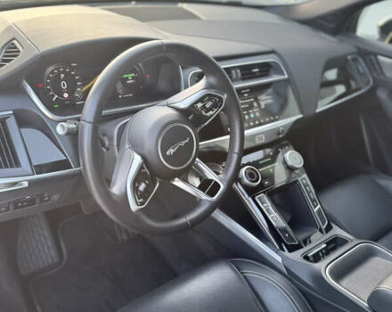 Черный Ягуар I-Pace, объемом двигателя 0 л и пробегом 33 тыс. км за 24900 $, фото 20 на Automoto.ua