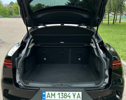 Черный Ягуар I-Pace, объемом двигателя 0 л и пробегом 62 тыс. км за 25999 $, фото 15 на Automoto.ua