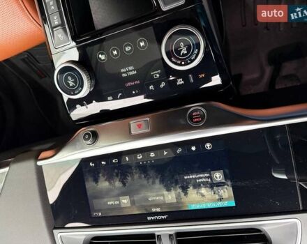 Чорний Ягуар I-Pace, об'ємом двигуна 0 л та пробігом 75 тис. км за 32990 $, фото 26 на Automoto.ua