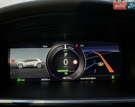 Черный Ягуар I-Pace, объемом двигателя 0 л и пробегом 90 тыс. км за 26900 $, фото 47 на Automoto.ua