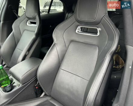 Черный Ягуар I-Pace, объемом двигателя 0 л и пробегом 116 тыс. км за 23990 $, фото 23 на Automoto.ua