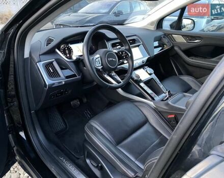 Черный Ягуар I-Pace, объемом двигателя 0 л и пробегом 90 тыс. км за 26900 $, фото 27 на Automoto.ua