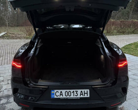 Черный Ягуар I-Pace, объемом двигателя 0 л и пробегом 69 тыс. км за 29900 $, фото 20 на Automoto.ua