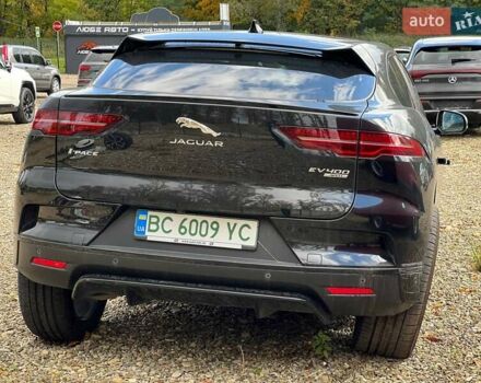 Черный Ягуар I-Pace, объемом двигателя 0 л и пробегом 80 тыс. км за 13999 $, фото 4 на Automoto.ua