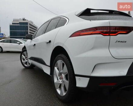 Черный Ягуар I-Pace, объемом двигателя 0 л и пробегом 49 тыс. км за 29900 $, фото 11 на Automoto.ua