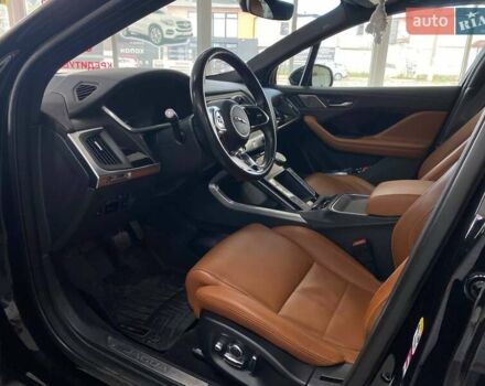 Чорний Ягуар I-Pace, об'ємом двигуна 0 л та пробігом 73 тис. км за 34990 $, фото 21 на Automoto.ua
