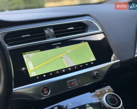 Черный Ягуар I-Pace, объемом двигателя 0 л и пробегом 78 тыс. км за 22700 $, фото 58 на Automoto.ua