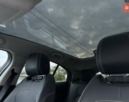 Черный Ягуар I-Pace, объемом двигателя 0 л и пробегом 36 тыс. км за 31999 $, фото 35 на Automoto.ua