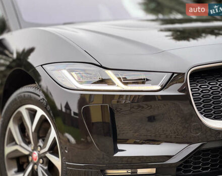 Черный Ягуар I-Pace, объемом двигателя 0 л и пробегом 138 тыс. км за 24500 $, фото 10 на Automoto.ua