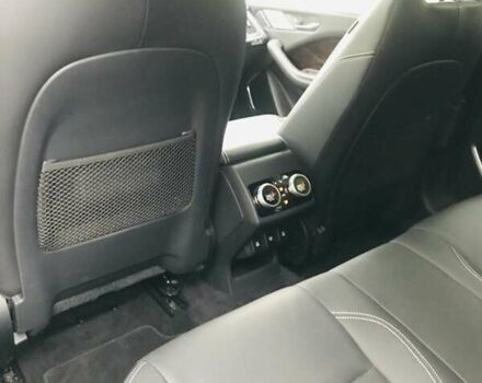 Черный Ягуар I-Pace, объемом двигателя 0 л и пробегом 56 тыс. км за 31000 $, фото 11 на Automoto.ua