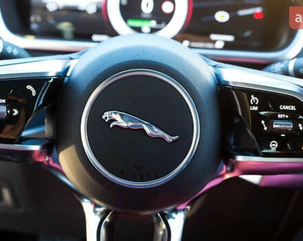 Черный Ягуар I-Pace, объемом двигателя 0 л и пробегом 60 тыс. км за 37000 $, фото 5 на Automoto.ua