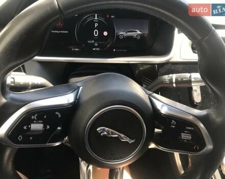 Черный Ягуар I-Pace, объемом двигателя 0 л и пробегом 210 тыс. км за 32000 $, фото 7 на Automoto.ua