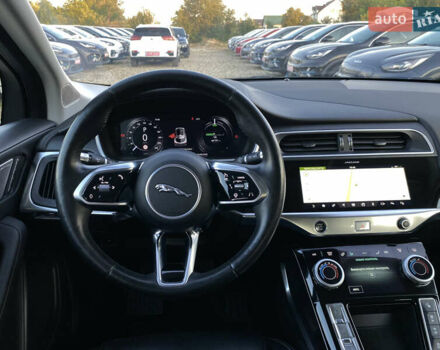 Черный Ягуар I-Pace, объемом двигателя 0 л и пробегом 120 тыс. км за 25900 $, фото 49 на Automoto.ua