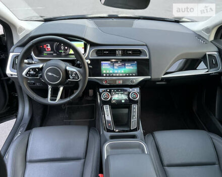 Черный Ягуар I-Pace, объемом двигателя 0 л и пробегом 52 тыс. км за 36400 $, фото 33 на Automoto.ua