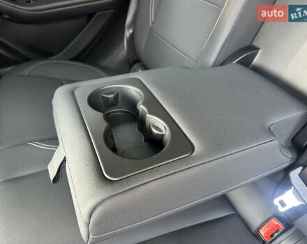 Черный Ягуар I-Pace, объемом двигателя 0 л и пробегом 75 тыс. км за 22900 $, фото 49 на Automoto.ua