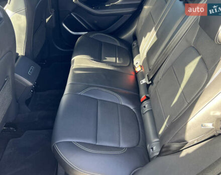 Черный Ягуар I-Pace, объемом двигателя 0 л и пробегом 113 тыс. км за 26047 $, фото 17 на Automoto.ua