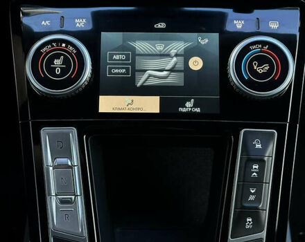 Чорний Ягуар I-Pace, об'ємом двигуна 0 л та пробігом 37 тис. км за 32300 $, фото 28 на Automoto.ua