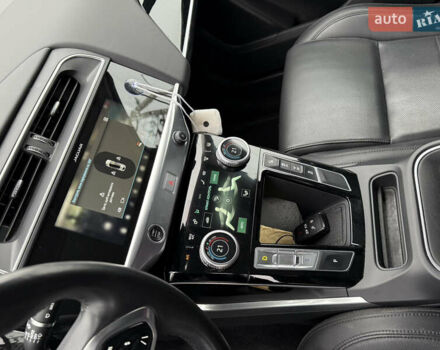 Чорний Ягуар I-Pace, об'ємом двигуна 0 л та пробігом 93 тис. км за 21499 $, фото 29 на Automoto.ua