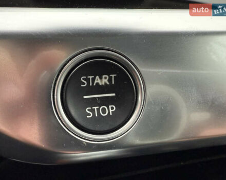 Чорний Ягуар I-Pace, об'ємом двигуна 0 л та пробігом 93 тис. км за 21499 $, фото 75 на Automoto.ua