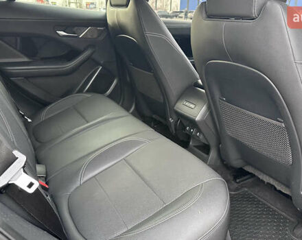 Черный Ягуар I-Pace, объемом двигателя 0 л и пробегом 149 тыс. км за 22300 $, фото 23 на Automoto.ua