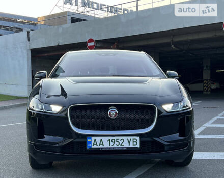 Черный Ягуар I-Pace, объемом двигателя 0 л и пробегом 52 тыс. км за 36400 $, фото 1 на Automoto.ua