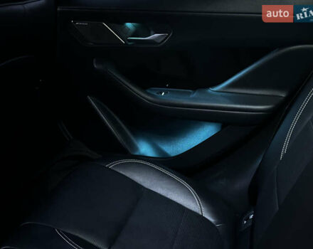 Черный Ягуар I-Pace, объемом двигателя 0 л и пробегом 34 тыс. км за 31400 $, фото 13 на Automoto.ua