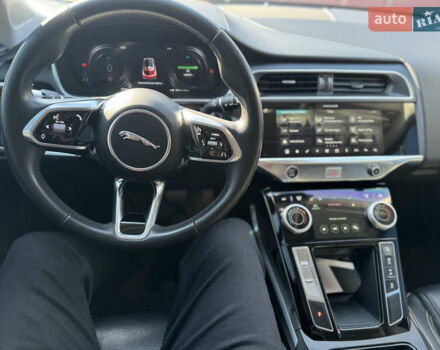 Черный Ягуар I-Pace, объемом двигателя 0 л и пробегом 75 тыс. км за 29800 $, фото 1 на Automoto.ua