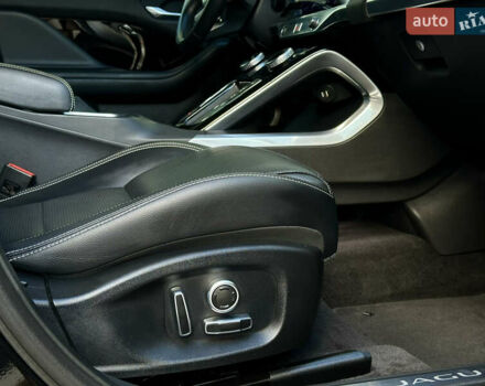 Чорний Ягуар I-Pace, об'ємом двигуна 0 л та пробігом 37 тис. км за 32300 $, фото 27 на Automoto.ua