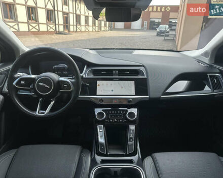 Черный Ягуар I-Pace, объемом двигателя 0 л и пробегом 75 тыс. км за 22900 $, фото 60 на Automoto.ua
