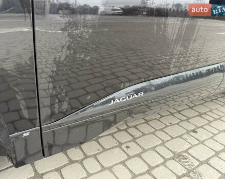 Чорний Ягуар I-Pace, об'ємом двигуна 0 л та пробігом 93 тис. км за 21499 $, фото 24 на Automoto.ua