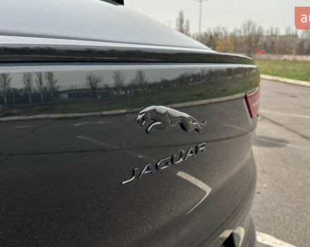 Черный Ягуар I-Pace, объемом двигателя 0 л и пробегом 149 тыс. км за 22300 $, фото 15 на Automoto.ua