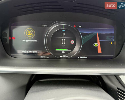 Чорний Ягуар I-Pace, об'ємом двигуна 0 л та пробігом 93 тис. км за 21499 $, фото 61 на Automoto.ua