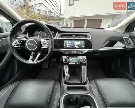 Черный Ягуар I-Pace, объемом двигателя 0 л и пробегом 46 тыс. км за 27200 $, фото 17 на Automoto.ua