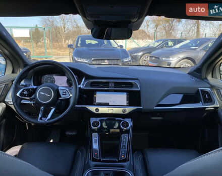 Черный Ягуар I-Pace, объемом двигателя 0 л и пробегом 64 тыс. км за 29900 $, фото 84 на Automoto.ua