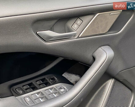 Чорний Ягуар I-Pace, об'ємом двигуна 0 л та пробігом 150 тис. км за 21200 $, фото 39 на Automoto.ua