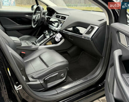 Чорний Ягуар I-Pace, об'ємом двигуна 0 л та пробігом 93 тис. км за 21499 $, фото 48 на Automoto.ua
