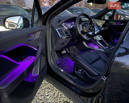 Черный Ягуар I-Pace, объемом двигателя 0 л и пробегом 64 тыс. км за 29900 $, фото 49 на Automoto.ua