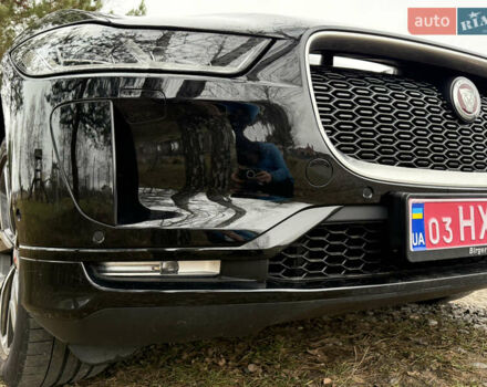 Чорний Ягуар I-Pace, об'ємом двигуна 0 л та пробігом 93 тис. км за 21499 $, фото 79 на Automoto.ua