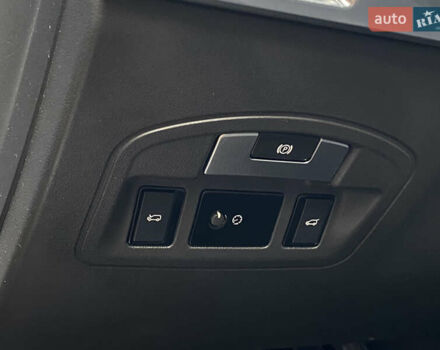 Чорний Ягуар I-Pace, об'ємом двигуна 0 л та пробігом 150 тис. км за 21200 $, фото 41 на Automoto.ua