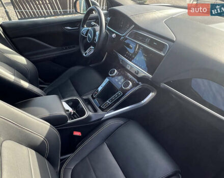 Черный Ягуар I-Pace, объемом двигателя 0 л и пробегом 113 тыс. км за 26047 $, фото 26 на Automoto.ua