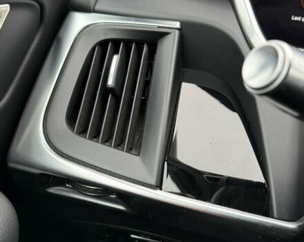 Чорний Ягуар I-Pace, об'ємом двигуна 0 л та пробігом 93 тис. км за 21499 $, фото 77 на Automoto.ua