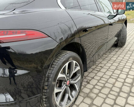 Чорний Ягуар I-Pace, об'ємом двигуна 0 л та пробігом 93 тис. км за 21499 $, фото 19 на Automoto.ua