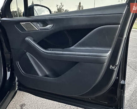 Чорний Ягуар I-Pace, об'ємом двигуна 0 л та пробігом 149 тис. км за 23500 $, фото 14 на Automoto.ua