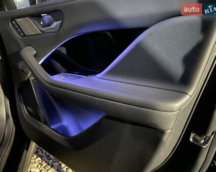 Черный Ягуар I-Pace, объемом двигателя 0 л и пробегом 64 тыс. км за 29900 $, фото 160 на Automoto.ua