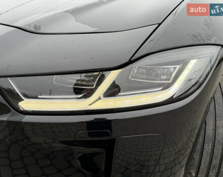 Чорний Ягуар I-Pace, об'ємом двигуна 0 л та пробігом 93 тис. км за 21499 $, фото 11 на Automoto.ua