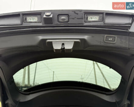 Чорний Ягуар I-Pace, об'ємом двигуна 0 л та пробігом 93 тис. км за 21499 $, фото 55 на Automoto.ua
